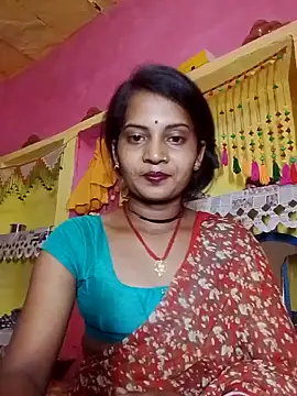 Snapshot of Hot_bbbb chatting on April 18, 2026, 6:32 pm Hot bbbb online show from April 18, 2026, 6:32 pm