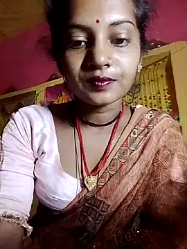 Snapshot of Hot_bbbb chatting on April 15, 2026, 9:59 pm Hot bbbb online show from April 15, 2026, 9:59 pm