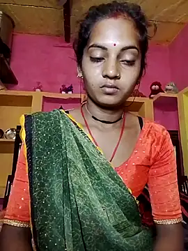 Hot bbbb online show from October 20, 2025, 10:32 pm