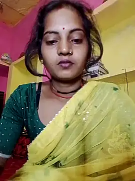 Hot bbbb online show from October 17, 2025, 7:15 pm