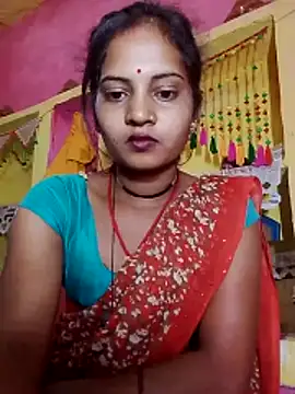 Snapshot of Hot_bbbb chatting on April 18, 2026, 5:54 am Hot bbbb online show from April 18, 2026, 5:54 am