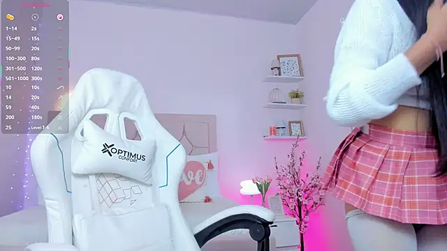 Snapshot of kim_dreams18 chatting on September 22, 2025, 12:27 am kim dreams18 online show from September 22, 2025, 12:27 am