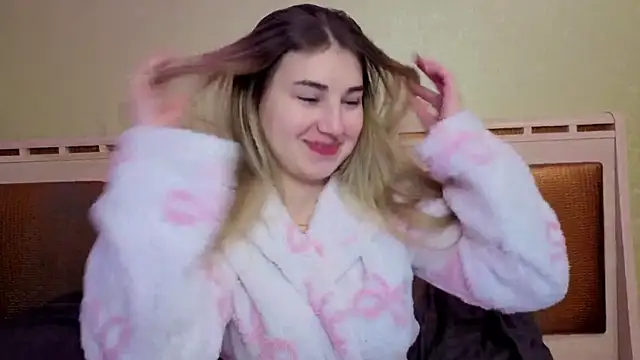 sugarskitty online show from February 21, 2026, 2:41 pm