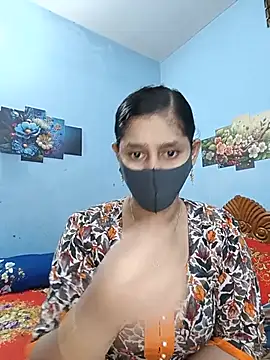 Snapshot of Cute_Faria chatting on May 12, 2026, 1:28 pm Cute Faria online show from May 12, 2026, 1:28 pm