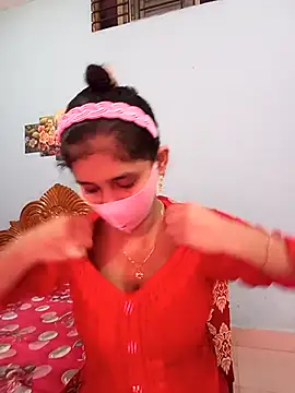 Snapshot of Cute_Faria chatting on October 30, 2025, 3:05 am Cute Faria online show from October 30, 2025, 3:05 am