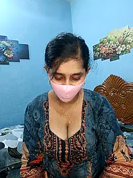 Snapshot of Cute_Faria chatting on November 9, 2025, 4:00 pm Cute Faria online show from November 9, 2025, 4:00 pm