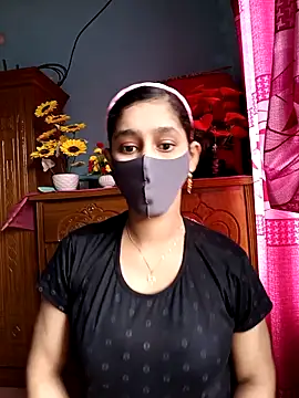 Snapshot of Cute_Faria chatting on November 5, 2025, 3:31 am Cute Faria online show from November 5, 2025, 3:31 am