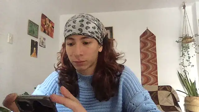 Snapshot of camille_delrey chatting on May 13, 2026, 1:29 pm camille delrey online show from May 13, 2026, 1:29 pm