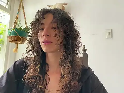 Snapshot of camille_delrey chatting on October 30, 2025, 4:26 pm camille delrey online show from October 30, 2025, 4:26 pm