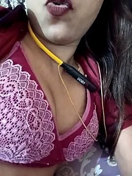 Snapshot of payalsharma95 chatting on October 1, 2025, 4:22 pm payalsharma95 online show from October 1, 2025, 4:22 pm