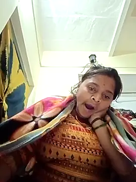 Hot crety online show from November 28, 2025, 1:28 am