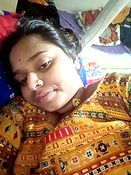 Hot crety online show from October 30, 2025, 5:32 pm