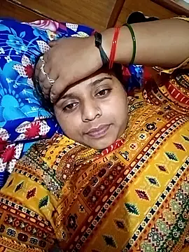 Hot crety online show from September 23, 2025, 11:17 am