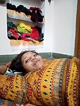 Hot crety online show from September 26, 2025, 1:23 am