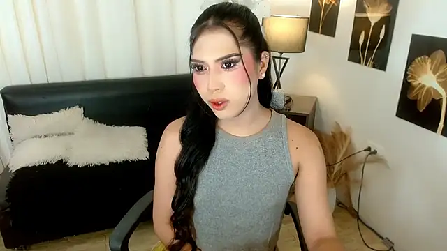 Snapshot of Sassy_Suzuhime chatting on May 25, 2026, 8:51 pm Sassy Suzuhime online show from May 25, 2026, 8:51 pm