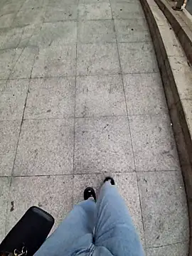 meomeocute online show from March 12, 2026, 7:45 am