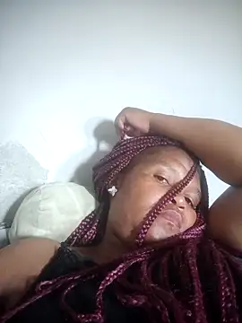 Snapshot of maleberish chatting on December 18, 2025, 9:14 am maleberish online show from December 18, 2025, 9:14 am