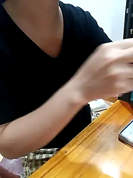 Snapshot of MinhChauXXX19 chatting on October 11, 2025, 10:55 pm MinhChauXXX19 online show from October 11, 2025, 10:55 pm