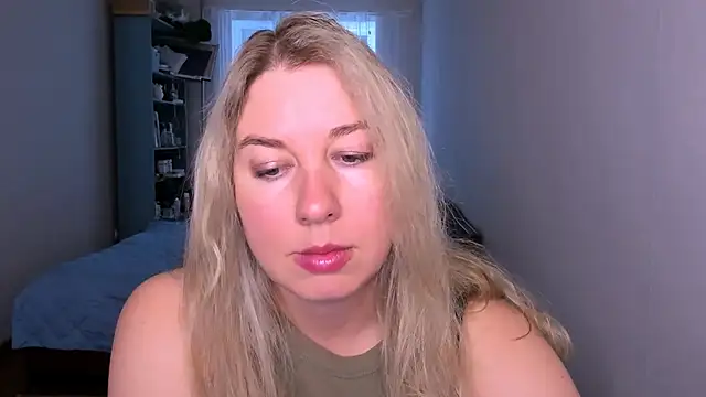Snapshot of NancySanders chatting on June 7, 2026, 6:40 am NancySanders online show from June 7, 2026, 6:40 am