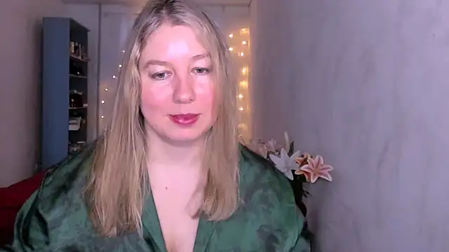 Snapshot of NancySanders chatting on February 8, 2026, 5:27 am NancySanders online show from February 8, 2026, 5:27 am