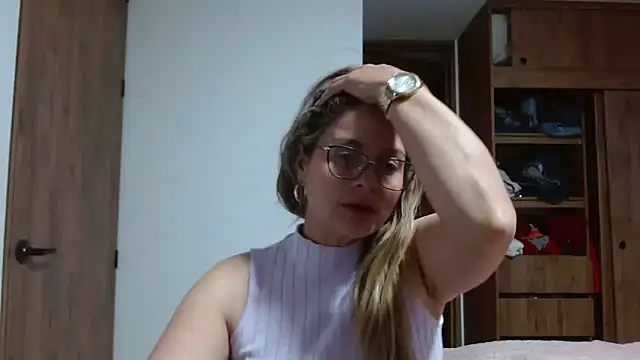 Snapshot of linda-mature43 chatting on November 1, 2025, 11:20 pm linda-mature43 online show from November 1, 2025, 11:20 pm