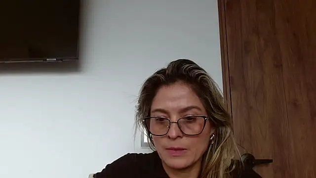 Snapshot of linda-mature43 chatting on November 28, 2025, 5:57 pm linda-mature43 online show from November 28, 2025, 5:57 pm