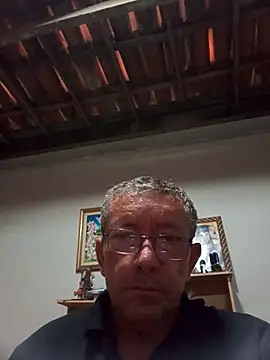 Ars182475 online show from May 5, 2026, 11:57 am