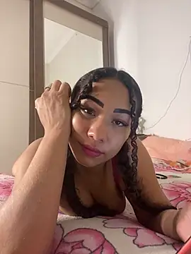 jhennyfer online show from February 19, 2026, 5:15 am