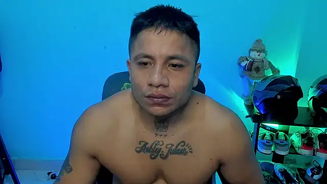 Snapshot of zeus_7777 chatting on April 8, 2026, 9:22 am zeus 7777 online show from April 8, 2026, 9:22 am