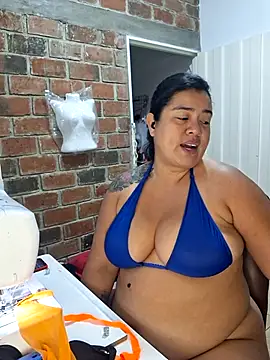 NARNYALABELLA online show from October 3, 2025, 12:39 pm