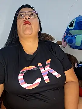 NARNYALABELLA online show from November 16, 2025, 1:21 am