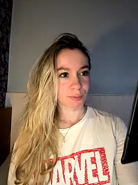 Snapshot of BritgetPsychol chatting on November 26, 2025, 3:06 am BritgetPsychol online show from November 26, 2025, 3:06 am