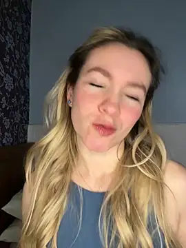 Snapshot of BritgetPsychol chatting on November 12, 2025, 5:11 am BritgetPsychol online show from November 12, 2025, 5:11 am