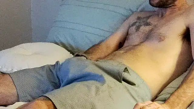 Snapshot of Italian69Stallion chatting on December 19, 2025, 1:02 pm Italian69Stallion online show from December 19, 2025, 1:02 pm