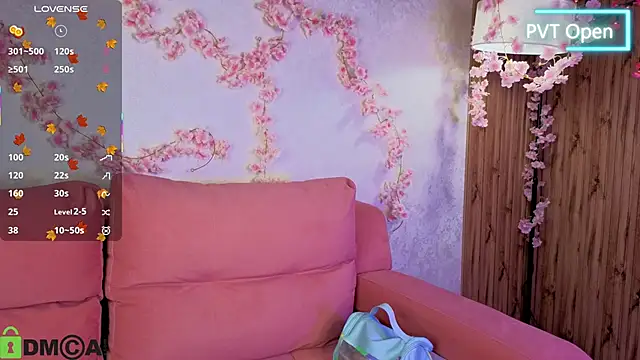 Snapshot of Rina_Panic chatting on November 14, 2025, 1:09 am Rina Panic online show from November 14, 2025, 1:09 am