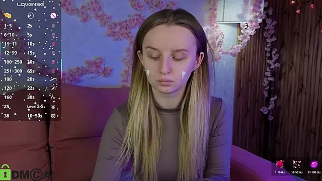 Snapshot of Rina_Panic chatting on December 5, 2025, 1:05 am Rina Panic online show from December 5, 2025, 1:05 am