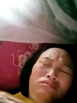 Snapshot of maple694 chatting on October 26, 2025, 12:00 am maple694 online show from October 26, 2025, 12:00 am