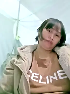 Snapshot of maple694 chatting on December 18, 2025, 1:48 pm maple694 online show from December 18, 2025, 1:48 pm