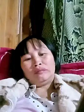 Snapshot of maple694 chatting on November 17, 2025, 11:58 am maple694 online show from November 17, 2025, 11:58 am