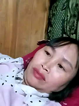 Snapshot of maple694 chatting on November 15, 2025, 1:26 pm maple694 online show from November 15, 2025, 1:26 pm