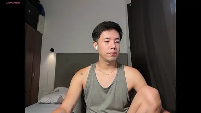Addictiveboi online show from May 16, 2026, 1:37 am