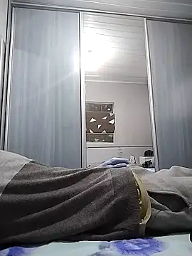 Snapshot of 12dery chatting on September 13, 2025, 10:21 pm 12dery online show from September 13, 2025, 10:21 pm