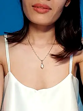 Snapshot of Hinna_x chatting on October 27, 2025, 7:42 am Hinna x online show from October 27, 2025, 7:42 am