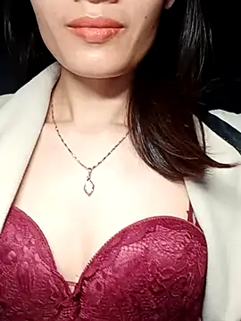 Snapshot of Hinna_x chatting on November 20, 2025, 2:51 pm Hinna x online show from November 20, 2025, 2:51 pm