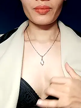 Snapshot of Hinna_x chatting on November 29, 2025, 2:01 am Hinna x online show from November 29, 2025, 2:01 am