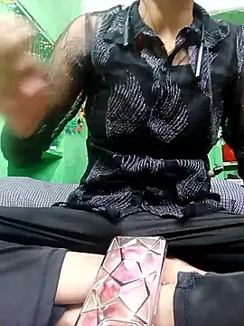 Snapshot of kajalbhabhi44 chatting on February 10, 2026, 11:31 am kajalbhabhi44 online show from February 10, 2026, 11:31 am