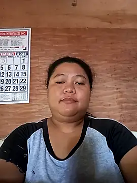 Perfect smile01 online show from November 25, 2025, 1:17 am