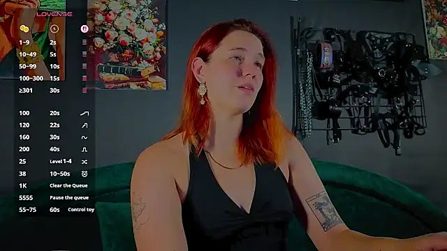 Snapshot of the_high_priestess chatting on July 12, 2026, 2:34 am the high priestess online show from July 12, 2026, 2:34 am