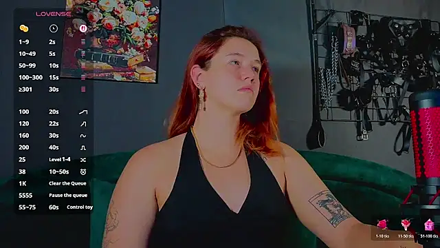 Snapshot of the_high_priestess chatting on July 26, 2026, 2:51 am the high priestess online show from July 26, 2026, 2:51 am