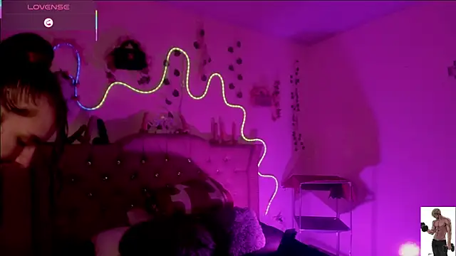 Cata MW online show from April 8, 2026, 7:15 pm